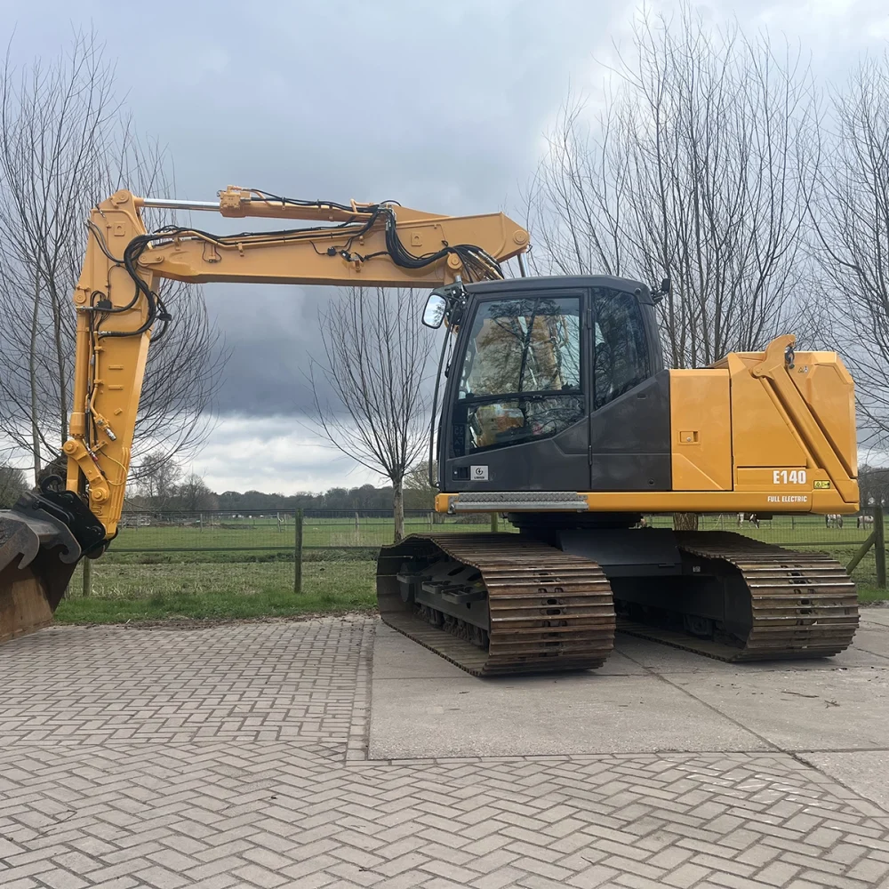 evertsrental-limach-E140-3 copy